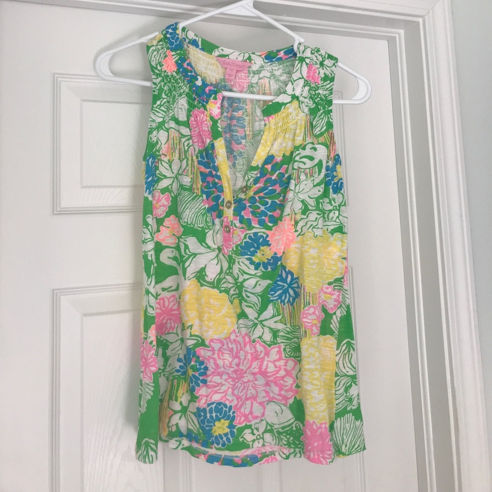 Lilly Essie Top